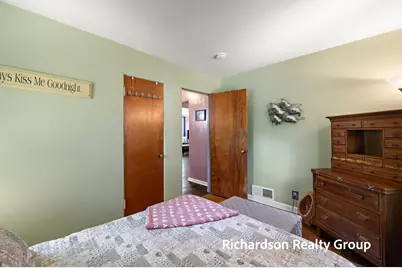 1261 Graf Street, Muskegon, MI 49442 - Photo 23