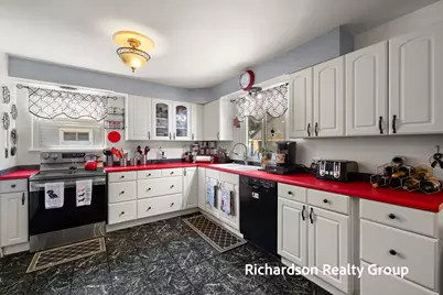 1261 Graf Street, Muskegon, MI 49442 - Photo 17