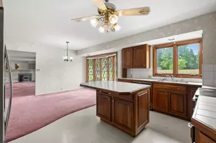 1015 Chippewa St, Jenison, MI 49428 - Photo 9