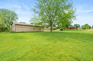 1015 Chippewa St, Jenison, MI 49428 - Photo 33
