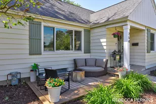 754 Central Ave, Holland, MI 49423 - Photo 3