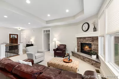 8374 Rose Ridge Drive, Rockford, MI 49341 - Photo 7