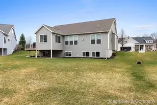 8374 Rose Ridge Dr, Rockford, MI 49341 - Photo 31