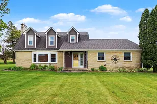 29561 E Red Arrow Hwy, Paw Paw, MI 49079 - Photo 3