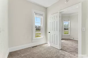 1316 Sanford St, Muskegon, MI 49441 - Photo 21