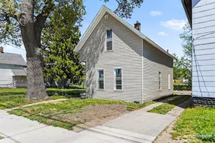 1316 Sanford St, Muskegon, MI 49441 - Photo 1