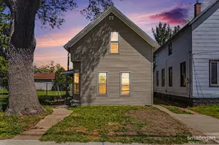1316 Sanford St, Muskegon, MI 49441 - Photo 25