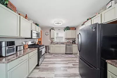 1403 Lansing Avenue, Jackson, MI 49202 - Photo 11