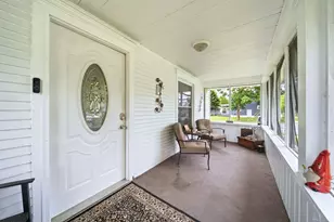 1403 Lansing Ave, Jackson, MI 49202 - Photo 5