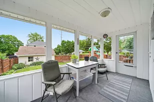 1403 Lansing Ave, Jackson, MI 49202 - Photo 17