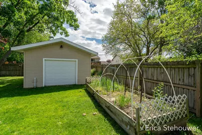 146 Sunnyview Drive SW, Grandville, MI 49418 - Photo 29