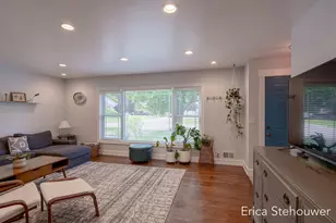 146 Sunnyview Dr SW, Grandville, MI 49418 - Photo 7