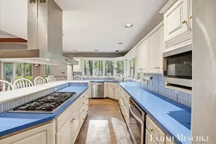 1160 Scenic Dr, Muskegon, MI 49445 - Photo 5
