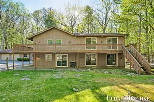 1160 Scenic Dr, Muskegon, MI 49445 - Photo 31