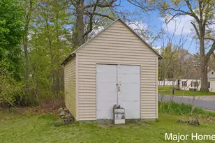 1388 East St, Muskegon, MI 49442 - Photo 25