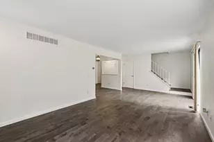 23227 Middlebelt Rd, Farmington, MI 48336 - Photo 5