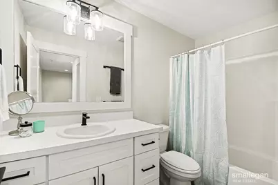 1018 Castlebay Way, Hudsonville, MI 49426 - Photo 19