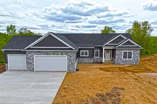 70055 Ashley Dr, Edwardsburg, MI 49112 - Photo 1