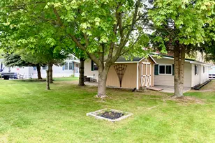 7283 White Swan Ln, Ludington, MI 49431 - Photo 3
