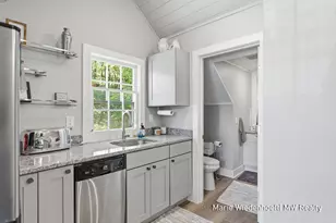 722 Lake St, Saugatuck, MI 49453 - Photo 73