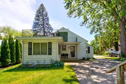 722 Lake Street, Saugatuck, MI 49453 - Photo 9