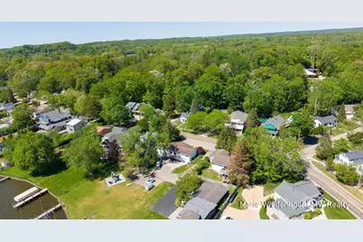 722 Lake Street, Saugatuck, MI 49453 - Photo 15