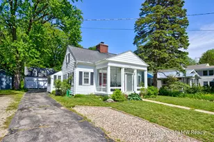 722 Lake St, Saugatuck, MI 49453 - Photo 1
