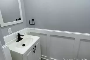 948 Richmond St NW, Grand Rapids, MI 49504 - Photo 7
