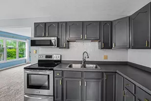540 East Dr, South Haven, MI 49090 - Photo 7