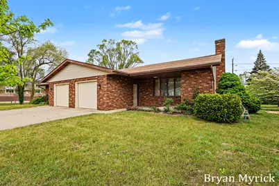 475-477 W 30th Street, Holland, MI 49423 - Photo 3