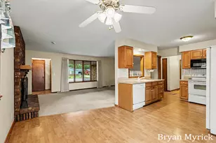 475-477 W 30th St, Holland, MI 49423 - Photo 7