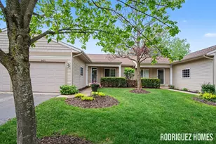 2621 Cascade Pl Dr SE, Grand Rapids, MI 49546 - Photo 27