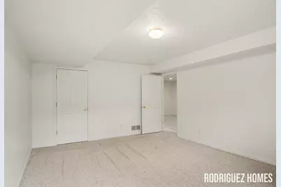 2621 Cascade Place Drive SE, Grand Rapids, MI 49546 - Photo 19