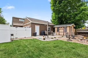 703 W Madison St, Hastings, MI 49058 - Photo 3