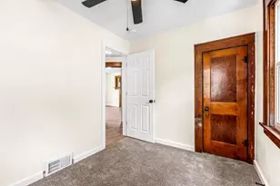 166 Winter St, Battle Creek, MI 49015 - Photo 17