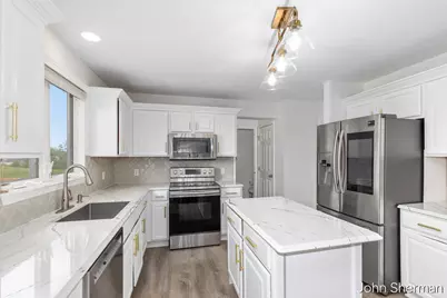 6939 Dale Hollow Drive SE, Caledonia, MI 49316 - Photo 5