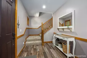 197 Leonard St NW, Grand Rapids, MI 49534 - Photo 31
