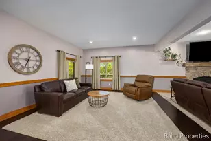 197 Leonard St NW, Grand Rapids, MI 49534 - Photo 19