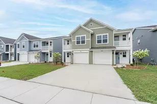 914 Indiana Ave, South Haven, MI 49090 - Photo 1
