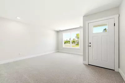 914 Indiana Avenue #14, South Haven, MI 49090 - Photo 9