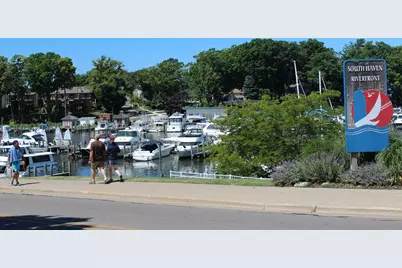 914 Indiana Avenue #14, South Haven, MI 49090 - Photo 21
