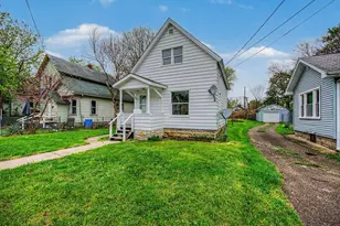 160 Goguac St W, Battle Creek, MI 49015 - Photo 3