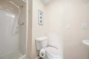 8492 N Shore Dr, Clark Lake, MI 49234 - Photo 33