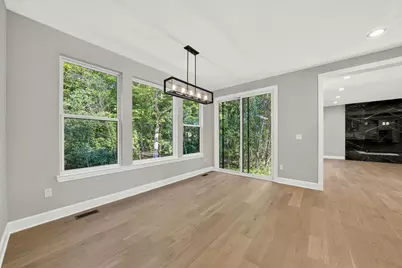 5850 Windrift Court, West Bloomfield, MI 48324 - Photo 9