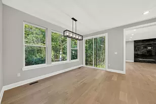 5850 Windrift Ct, West Bloomfield, MI 48324 - Photo 9