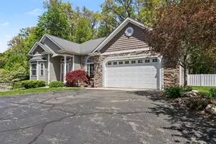 5077 Shane St, Kalamazoo, MI 49009 - Photo 3
