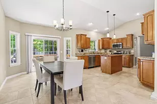 5077 Shane St, Kalamazoo, MI 49009 - Photo 9
