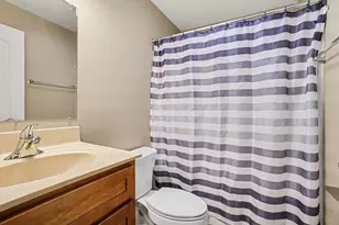 31800 Pine Ridge Cir, Lawton, MI 49065 - Photo 27