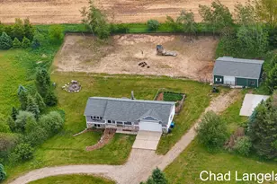 3139 34th St, Hopkins, MI 49328 - Photo 31
