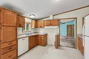 62252 Shaffer Rd, Constantine, MI 49042 - Photo 5